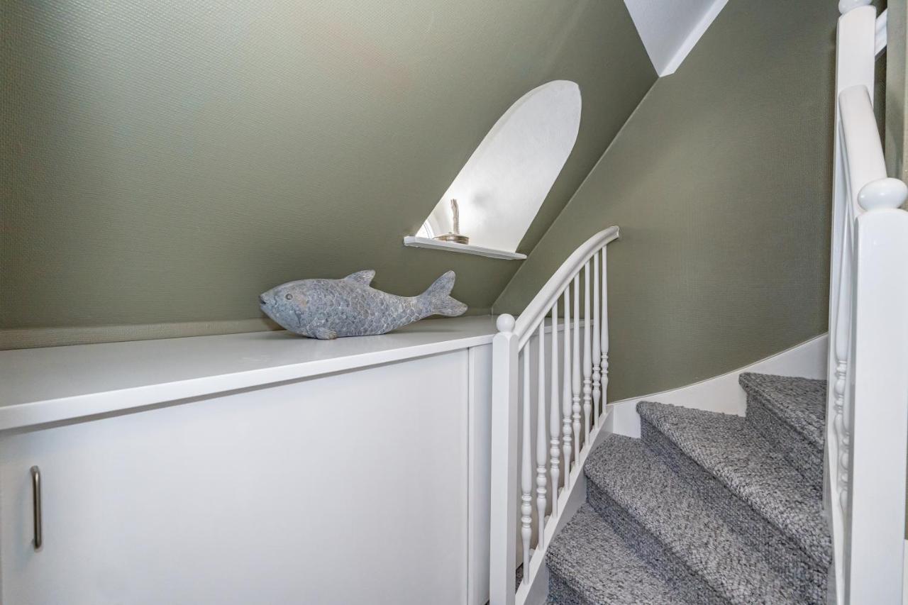 Gemütliche Wohnung unter Reet mit Pool und Sauna in Keitum Exterior foto